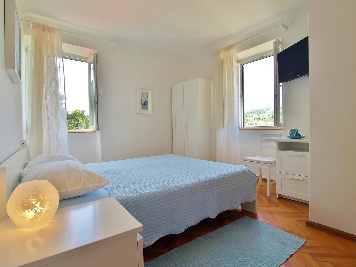Rooms And Studio Old Town Rab Town Zewnętrze zdjęcie